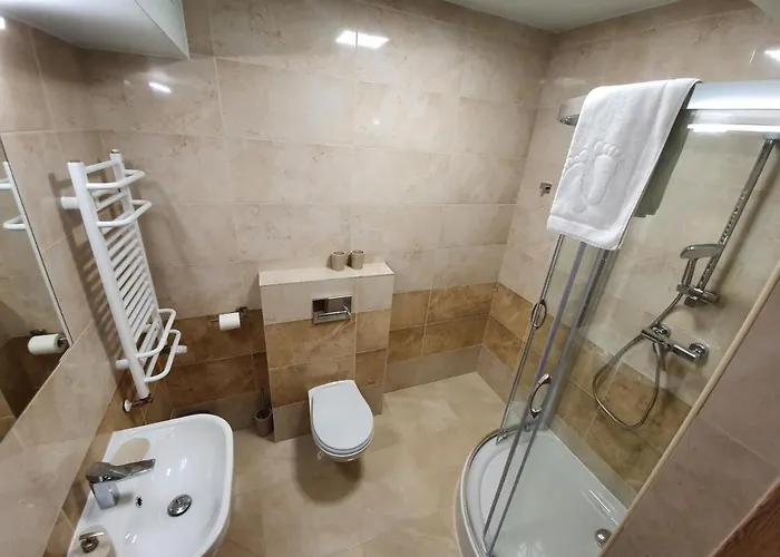 ホームステイ Goscinne ザコパネ